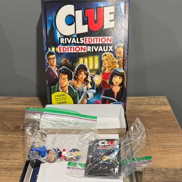 Hasbro Clue Rivals Edition Game - Picture 2 of 2